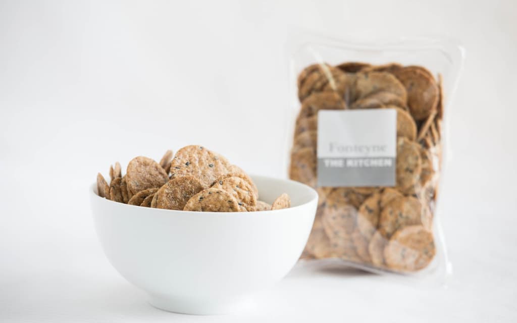 CRACKERS AU POIVRE NOIR (60 g)